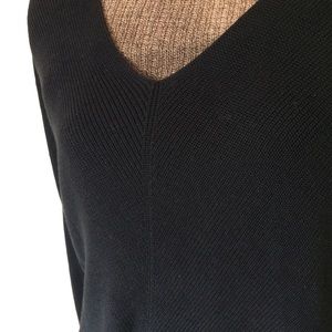 Banana Republic F. Diagonal Stitch V-Neck Sweater